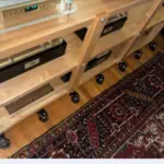 Floating hi-fi rack on Townshend Speaker Bars Seismic Isolation