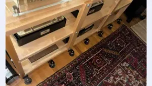 Floating hi-fi rack on Townshend Speaker Bars Seismic Isolation